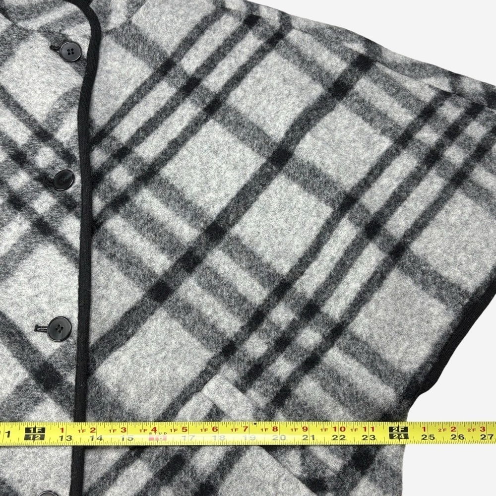 Talbots Wool Blend Gray Plaid Button Up Cape Poncho Coat XS Oversized - Picture 9 of 12
